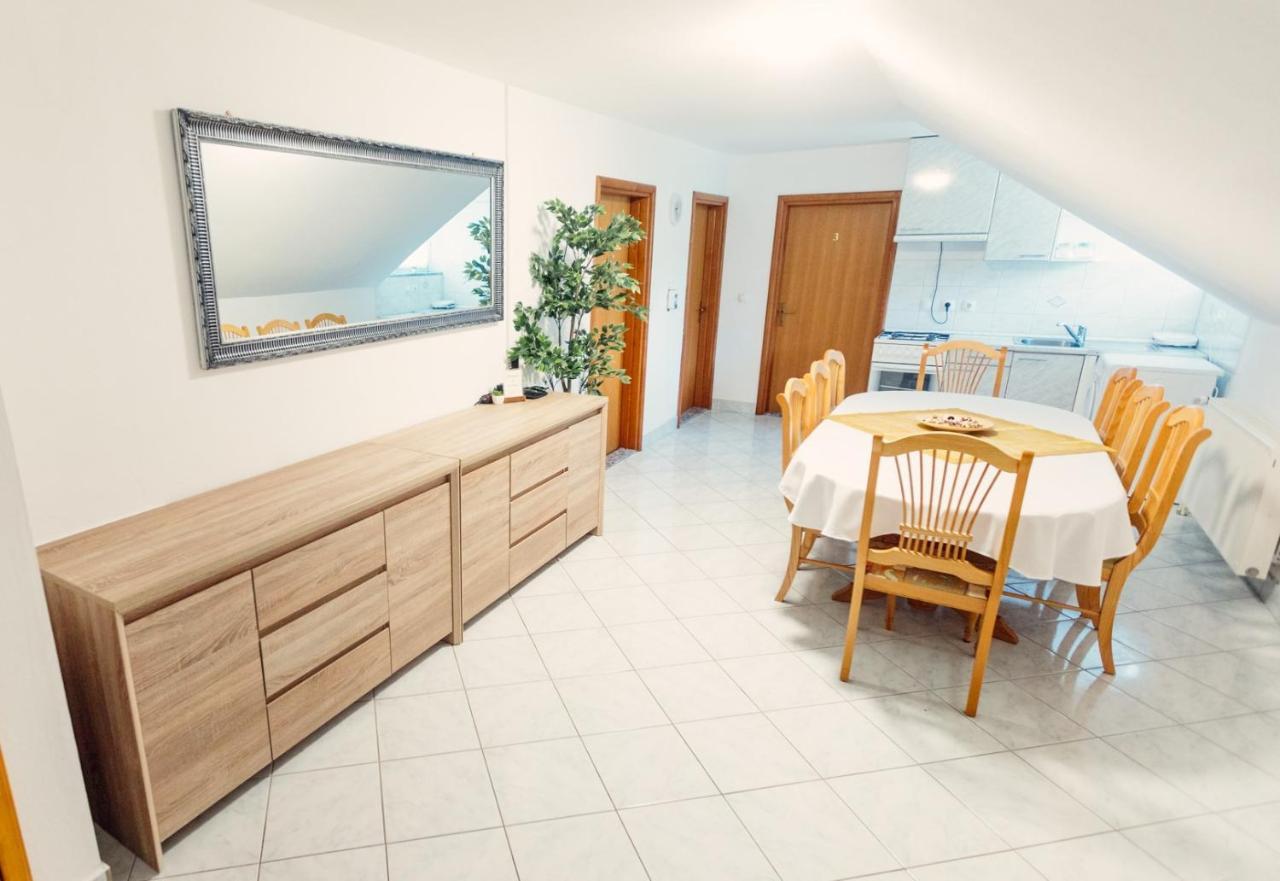 Frankovic Bed&Breakfast Vinica Eksteriør bilde